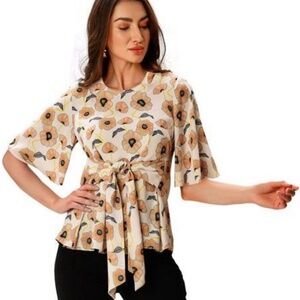 Tie Front Floral Print Crepe Top Never Worn No tags